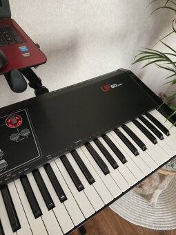 Profi Midi Kontroler / Master Keyboard "CME UF60 CLASSIC" - 4