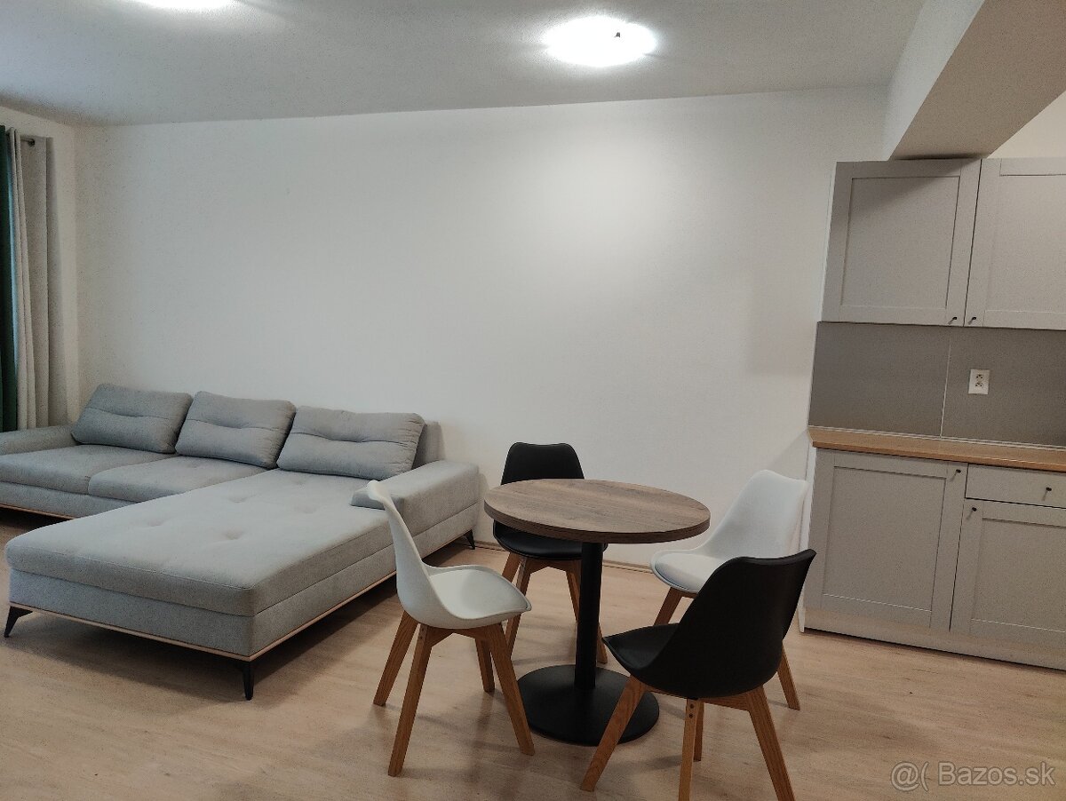 prenájom 2 izb. byt s garážovým státím, Rybárska, Šamorín - 4