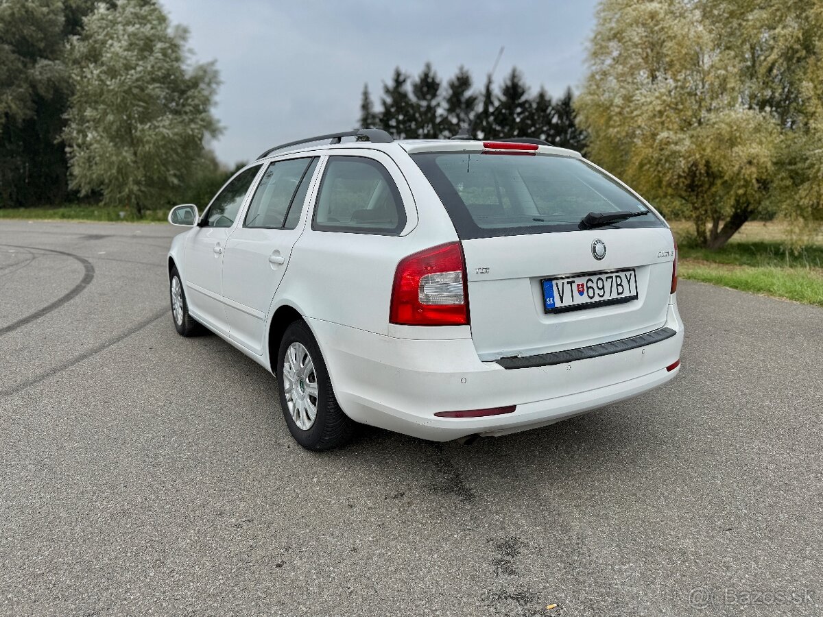 Octavia 1.6 TDI 77kw 2009 - 4