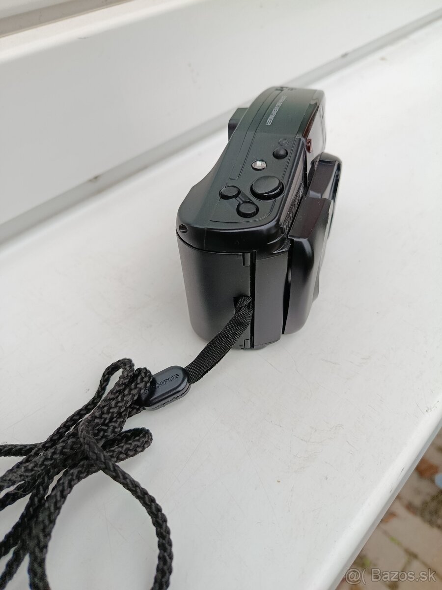 Analógový fotoaparát Olympus Superzoom 700 XB - 4