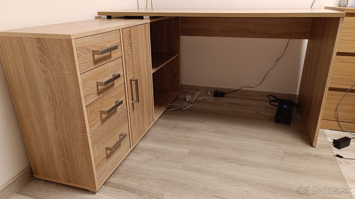 Rohový písací stôl - 4