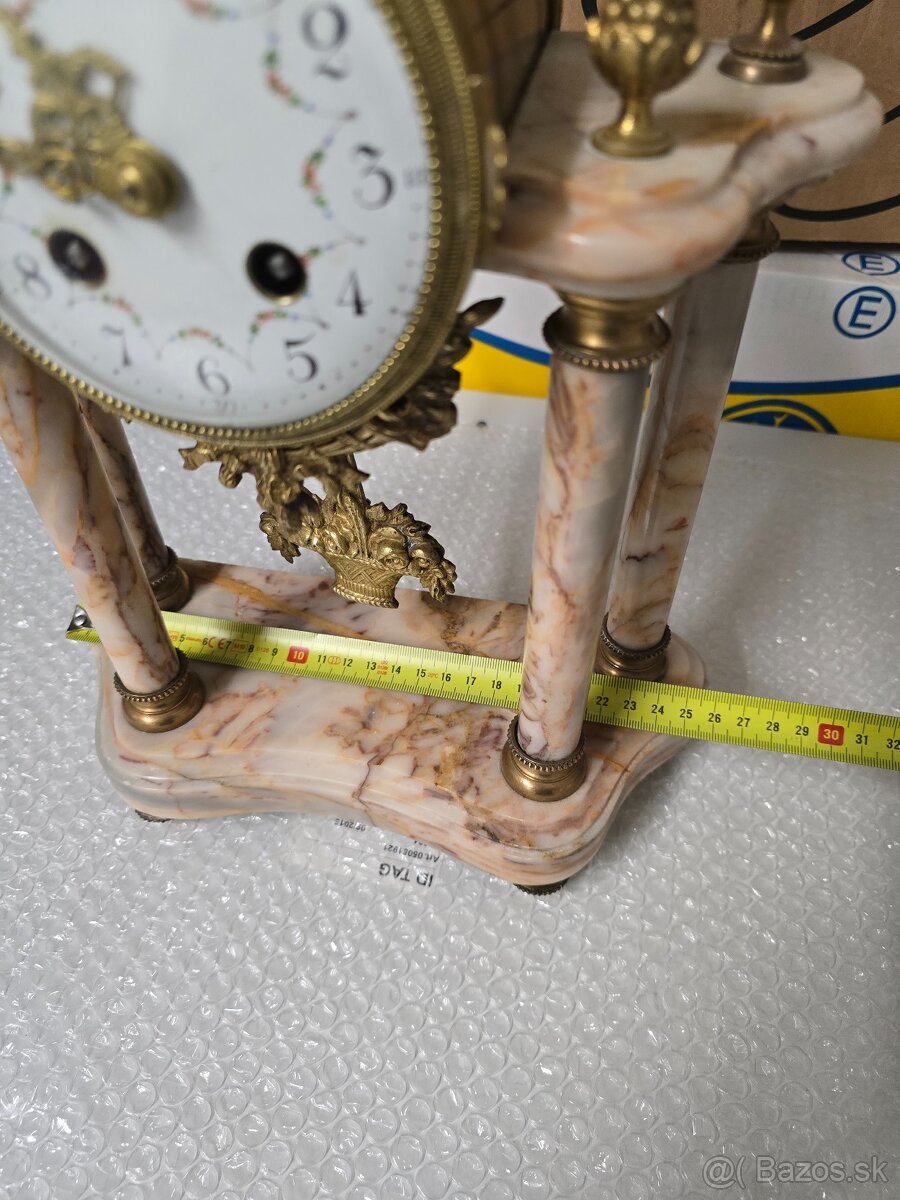 Mramorove hodiny a vazy - 4