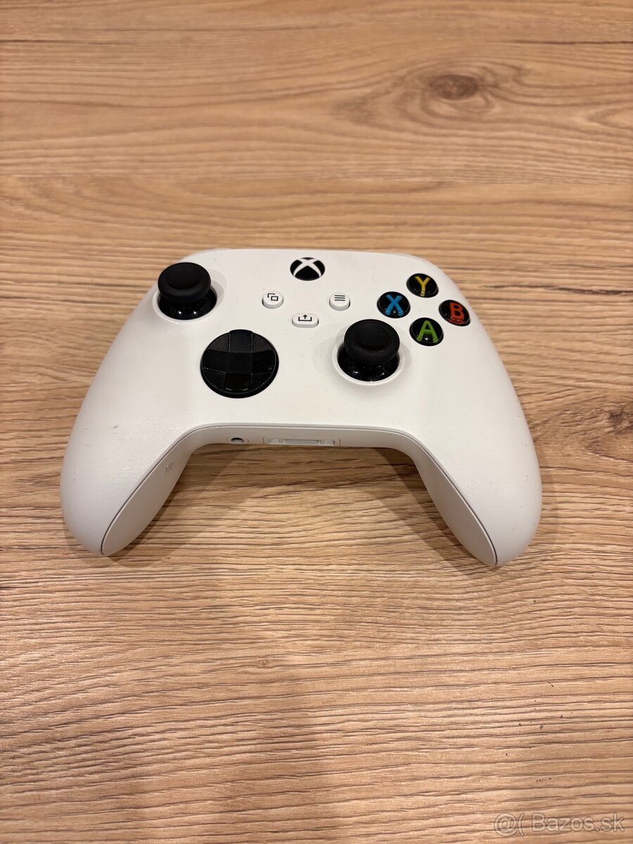 Xbox series s ovládač - 4