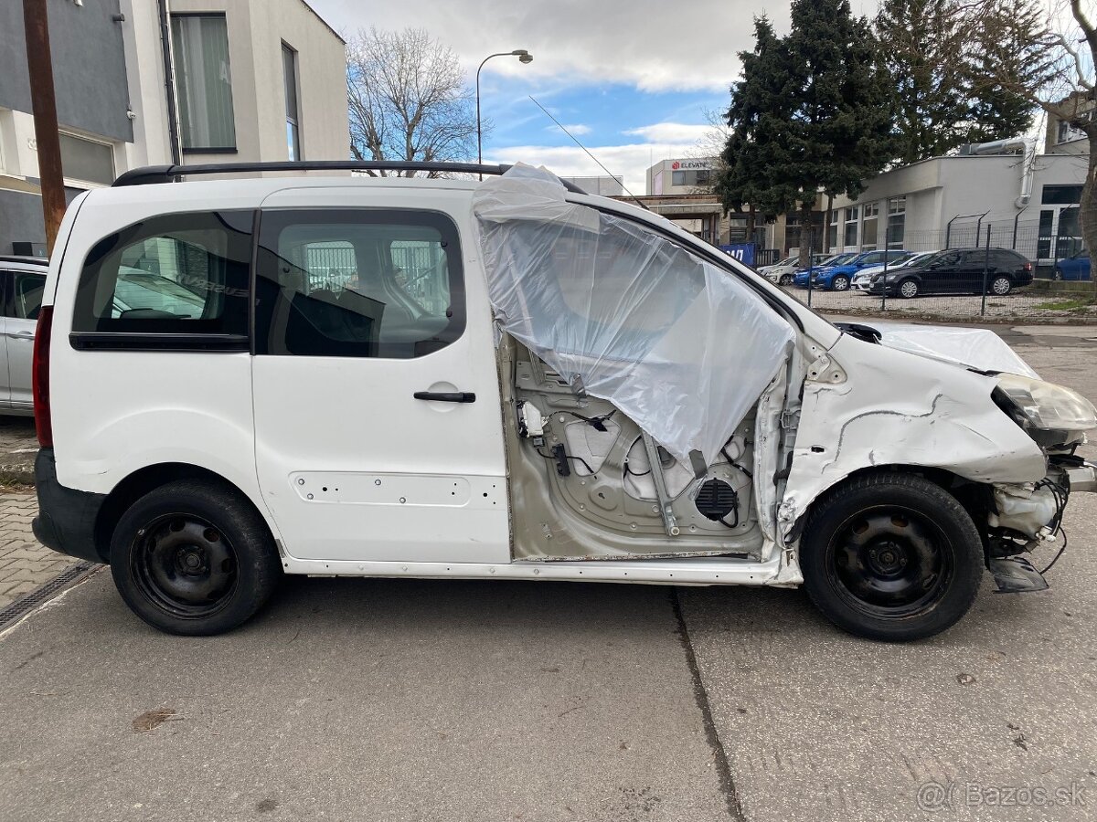 PEUGEOT PARTNER 1.6 HDI - 4