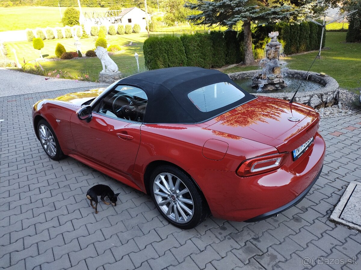 Fiat 124 Spider Lusso A/T 1.Majitel - 4