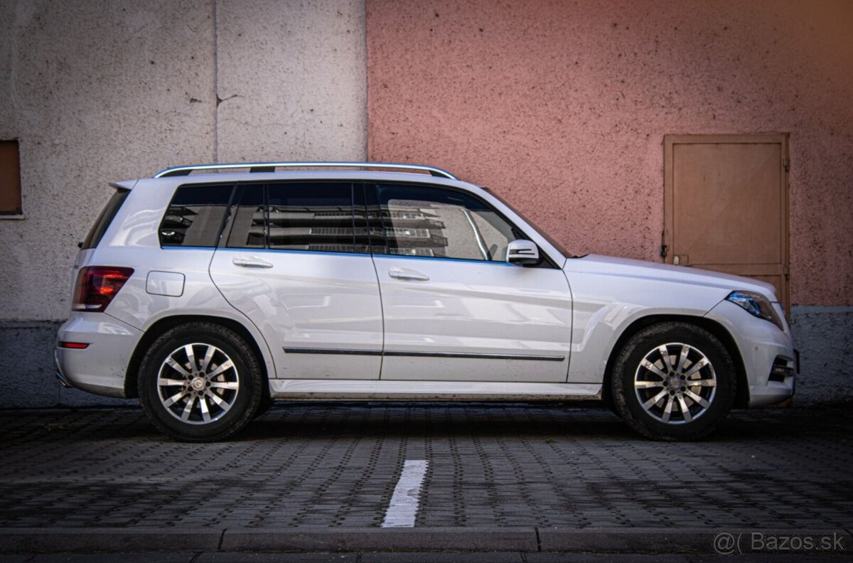 Mercedes-Benz GLK 220 CDI BlueEFFICIENCY 4MATIC A/T - 4