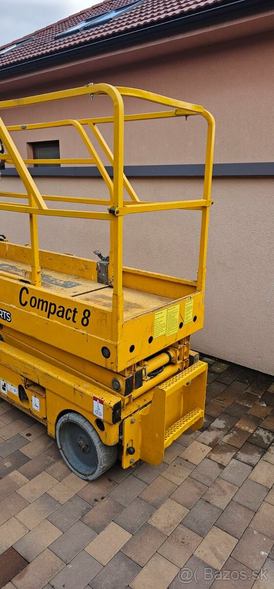 Haulotte Compact 8 rok 2017 - 4