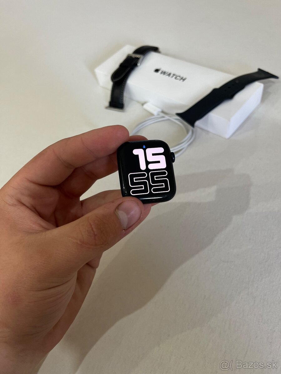 Apple Watch - 4