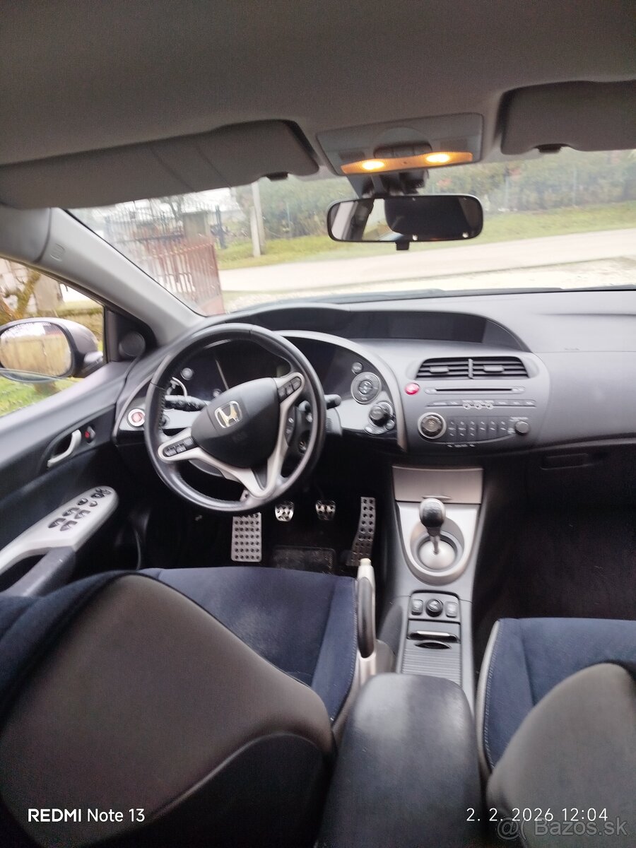 Predám Honda Civic 2.2 diesel 103 kw - 4