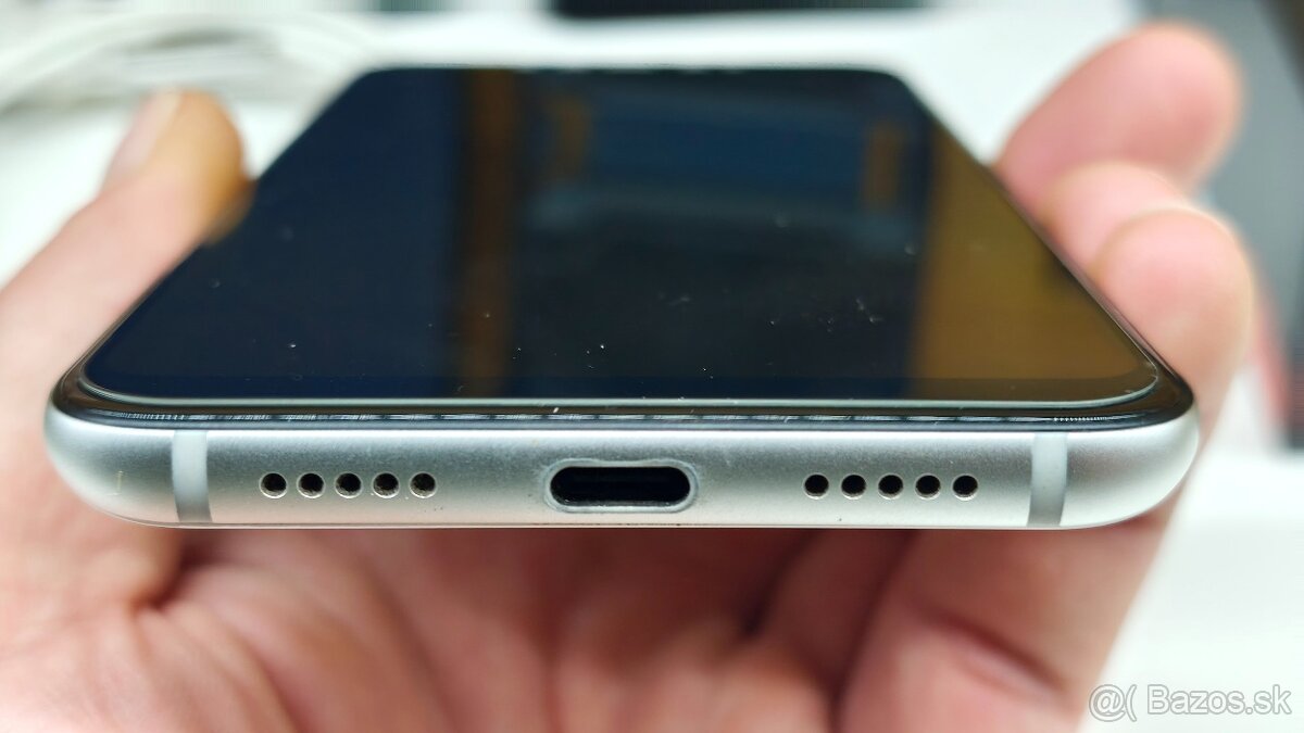 Xiaomi Mi8 biely - 4
