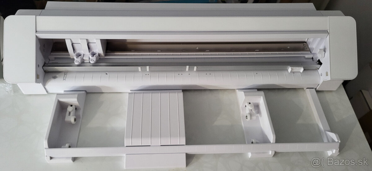 Rezací ploter Silhouette Cameo 4 PRO - 4