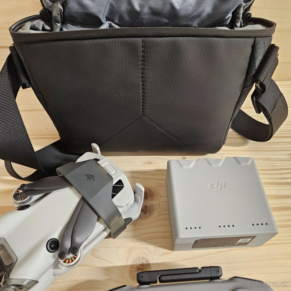 DJI Mini 4 Pro + RC 2 + FLY MORE KIT - 4