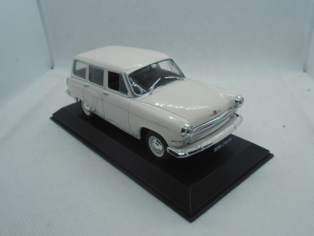 Volga Gaz M-22 1/43 - 4