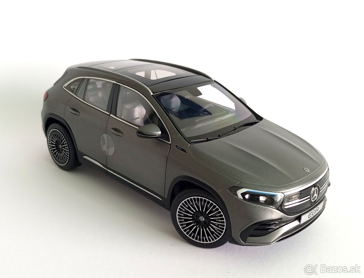 1:18 Mercedes-Benz EQA - 4