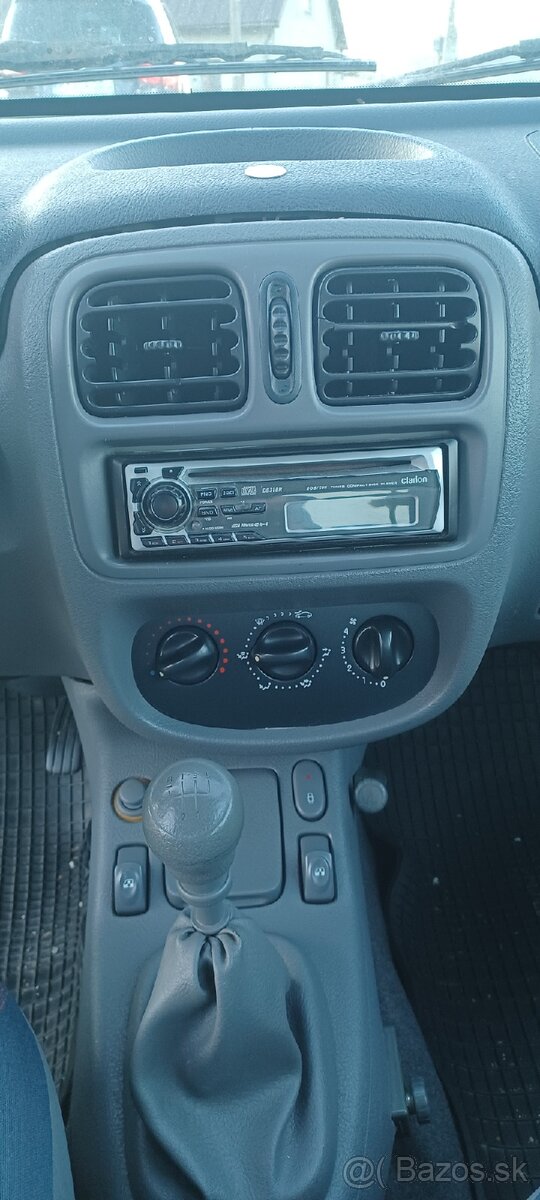 Renault Thália 1.4 benzín - 4