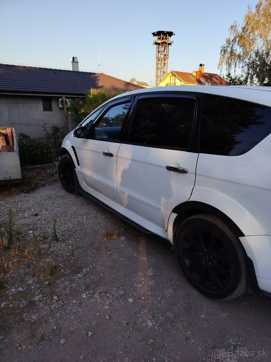 Predám ford smax titanium - 4