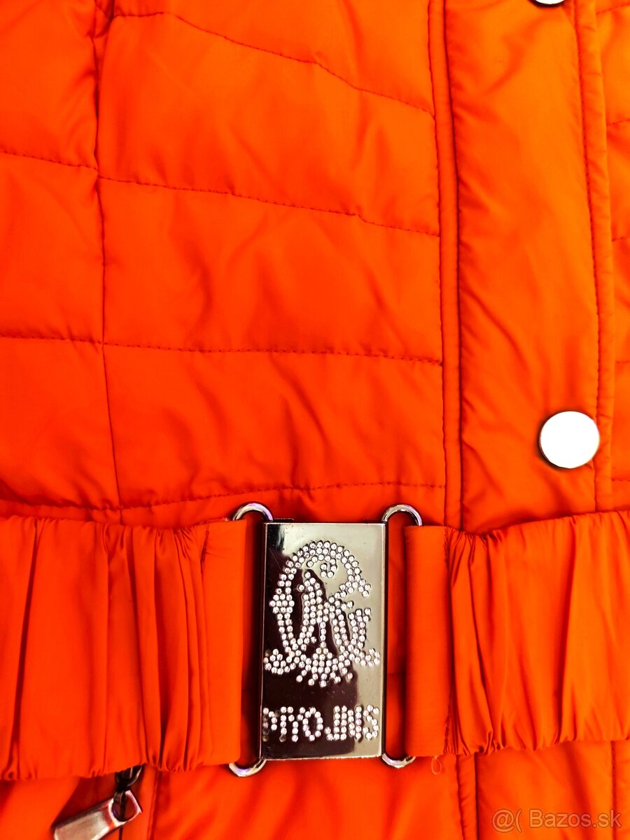 ZIMNÁ DLHŠIA PEKNE TVARUJúCA bunda č.S s kapucňou - 4