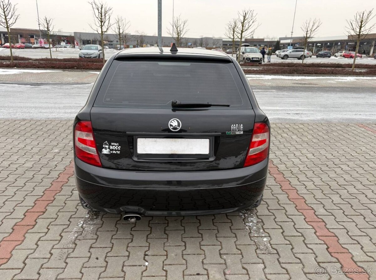 Škoda Fabia 1.9 TDi 96kw RS serviska - 4