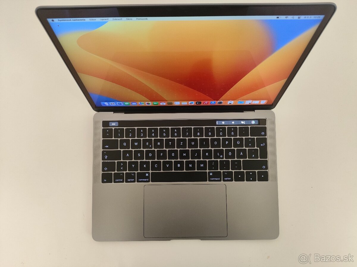 MacBook Pro 13 2017 | i5 • 8GB • 256GB SSD - 4