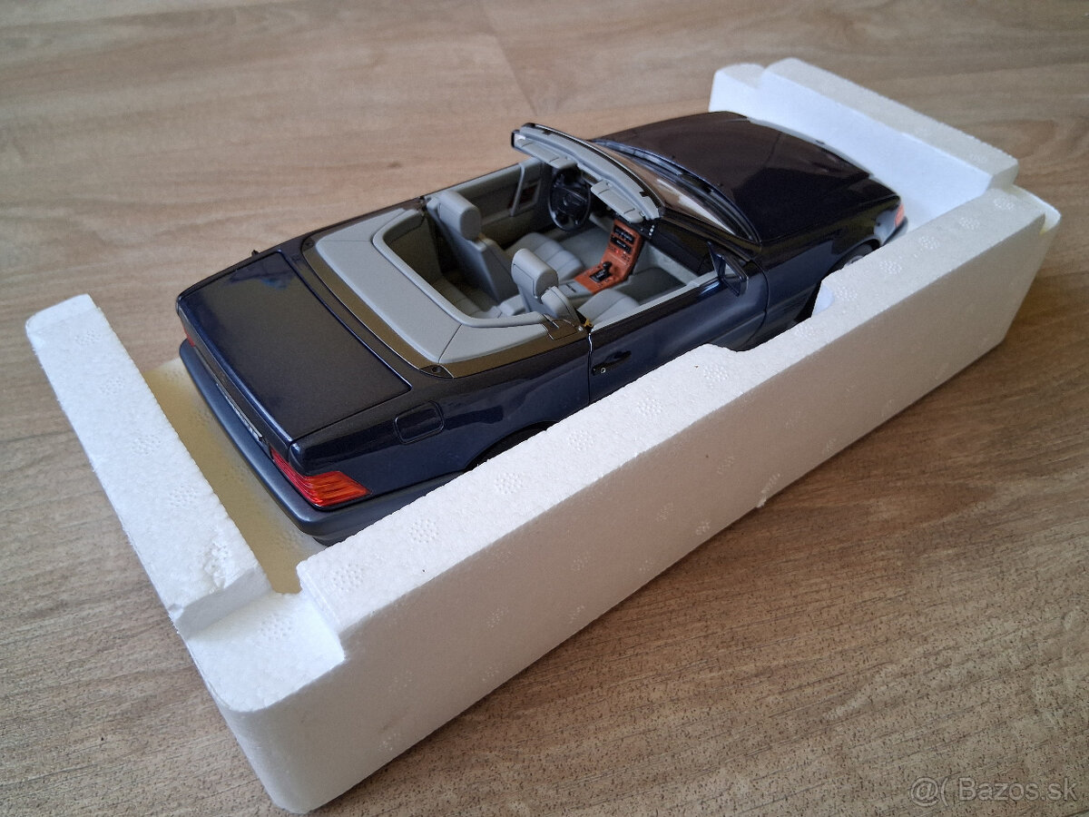 Mercedes-Benz 1:18 - 4