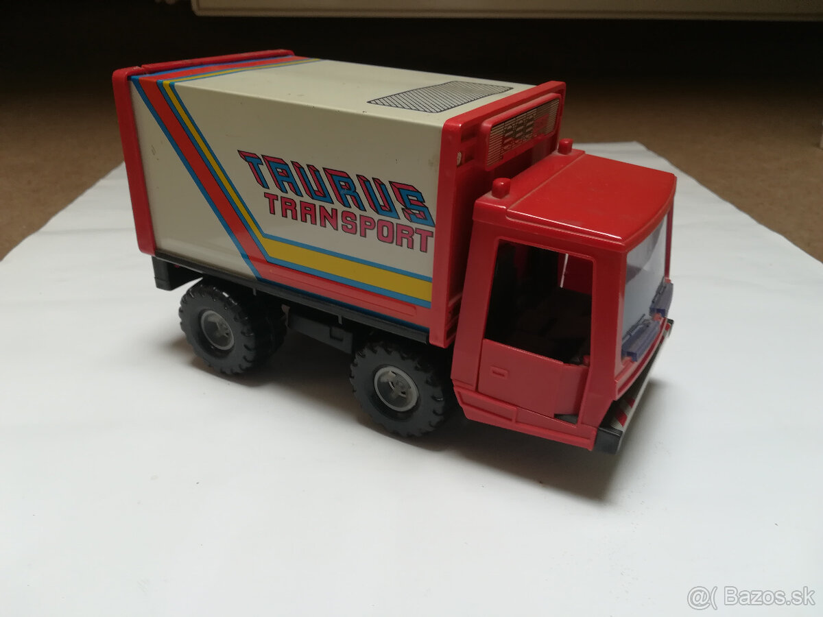 Taurus - 4