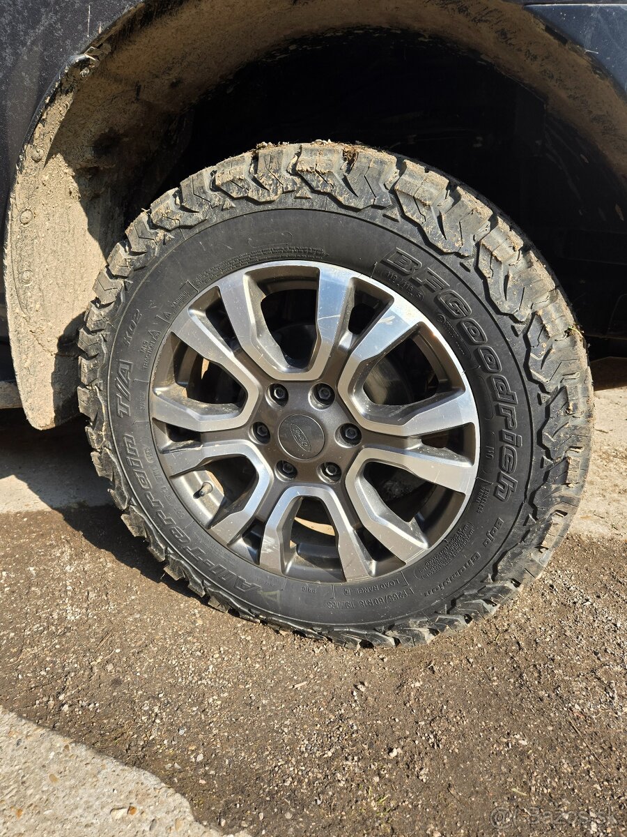 Ford ranger Wildtrack 3,2 automat - 4