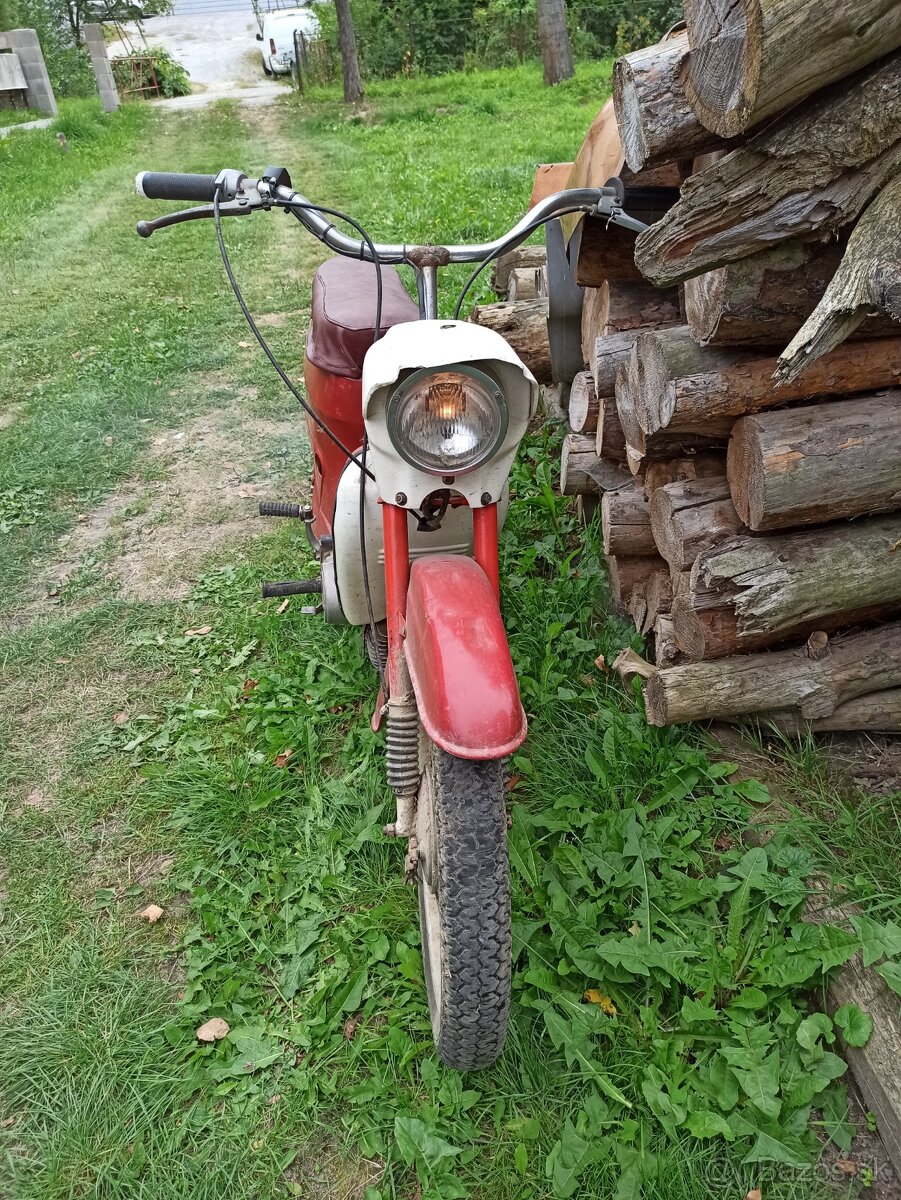 Pionier 20 21 23 05 Jawa 50 mustang.... 002