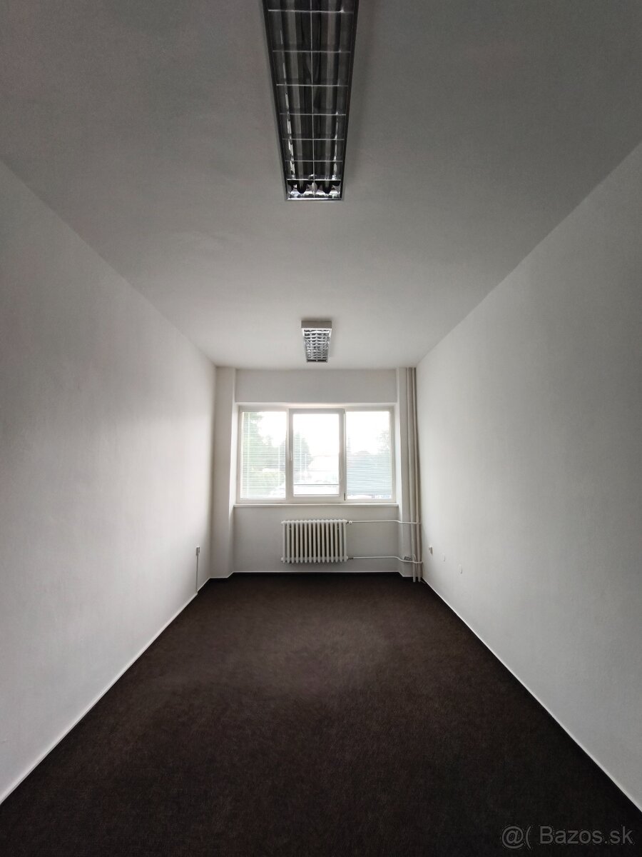 Posledná kancelária na prenájom v centre meste - 4