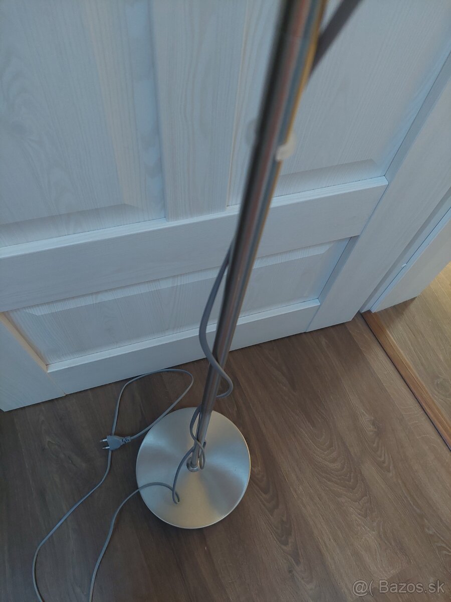 Stojaca lampa - 4