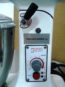 Kuchynský robot 7L/230V - 4