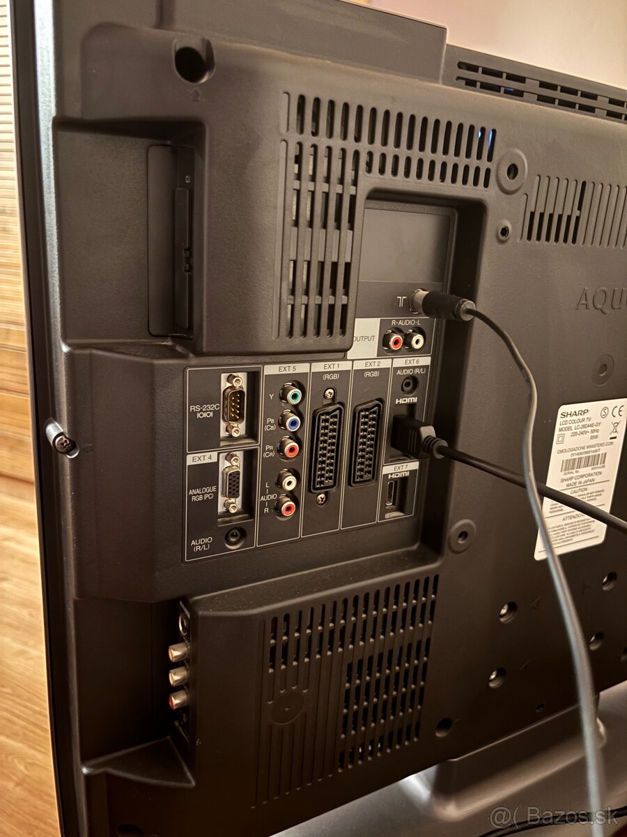 Sharp LCD TV LC-26D44E-GY - 4