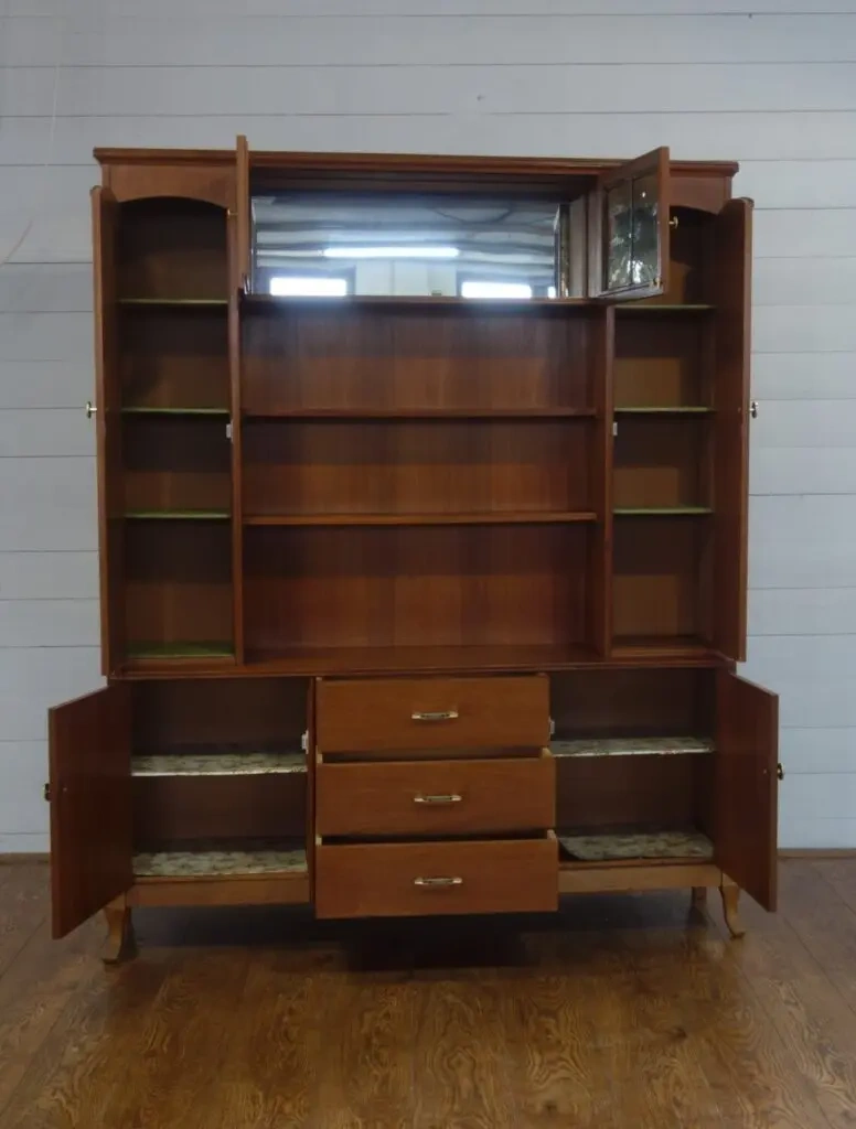 Skriňa “ RETRO “ ( 32 ). - 4