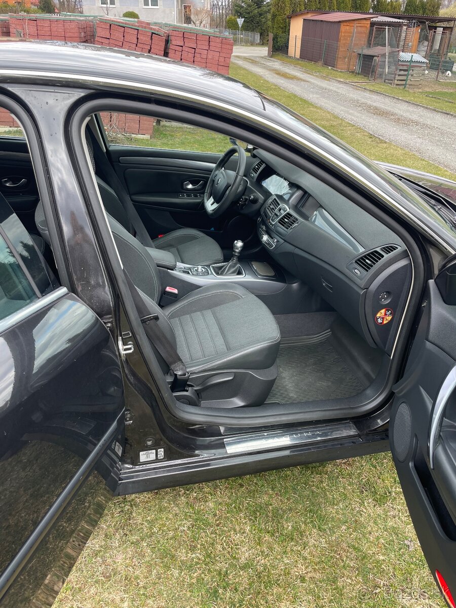 Predám Renault Lagunu - 4