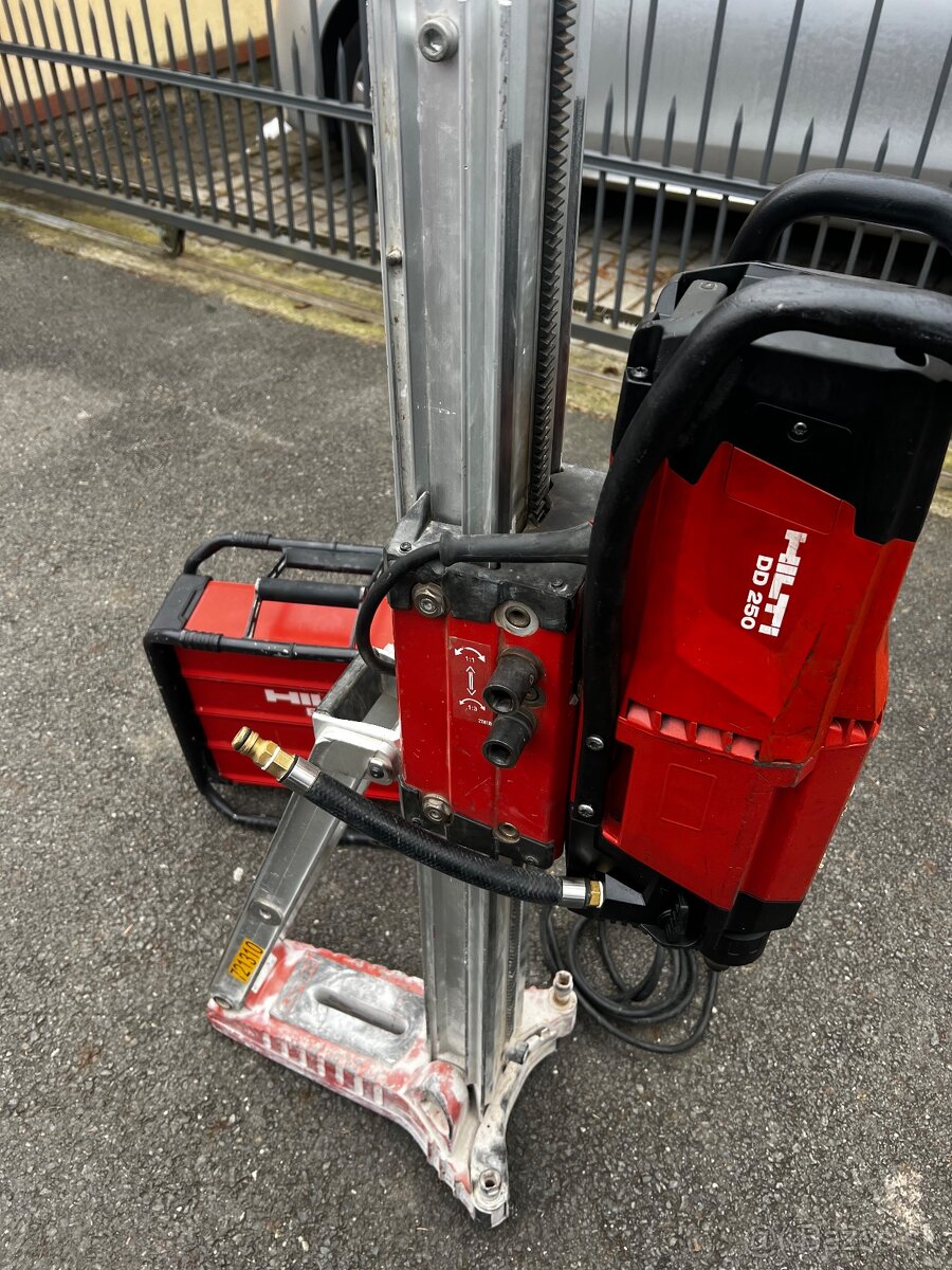 Hilti DD 250 jako nová po servise - 4