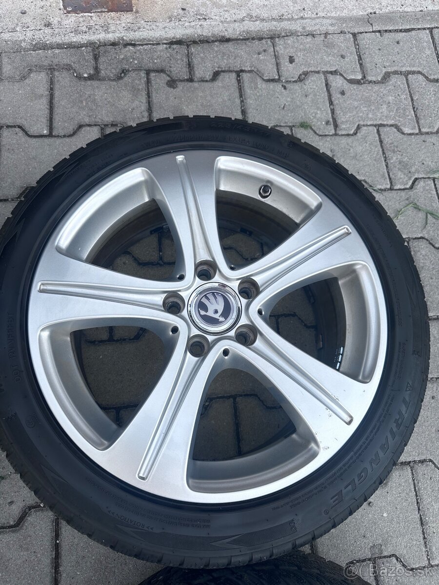 Elektróny+zimne pneu 225/45R17 5X112 - 4