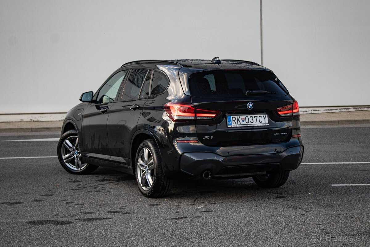 BMW X1 xDrive25e Koža, Servis BMW - 4