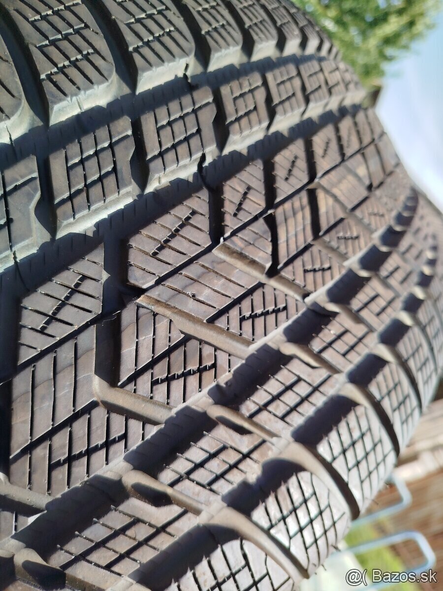 285/45 r21 zimné pneumatiky,Pirelli - 4