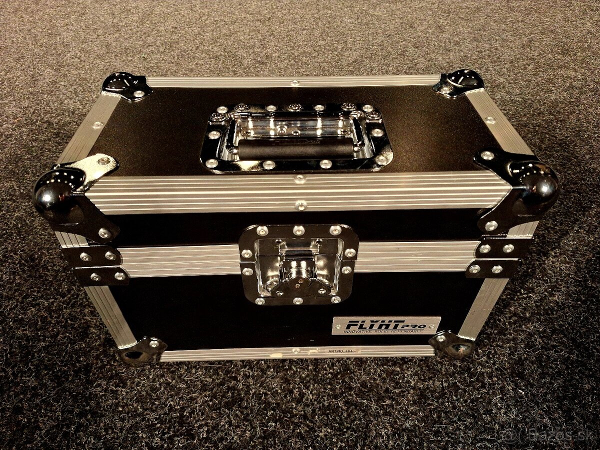 Mixpult Behringer X-Air XR18 + obal (case) - 4