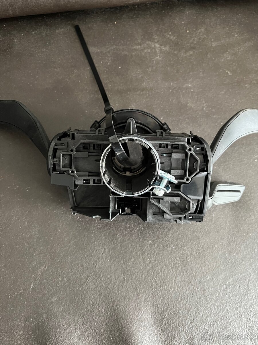 Páčky a podvolantovy Audi Q5 FY - 4