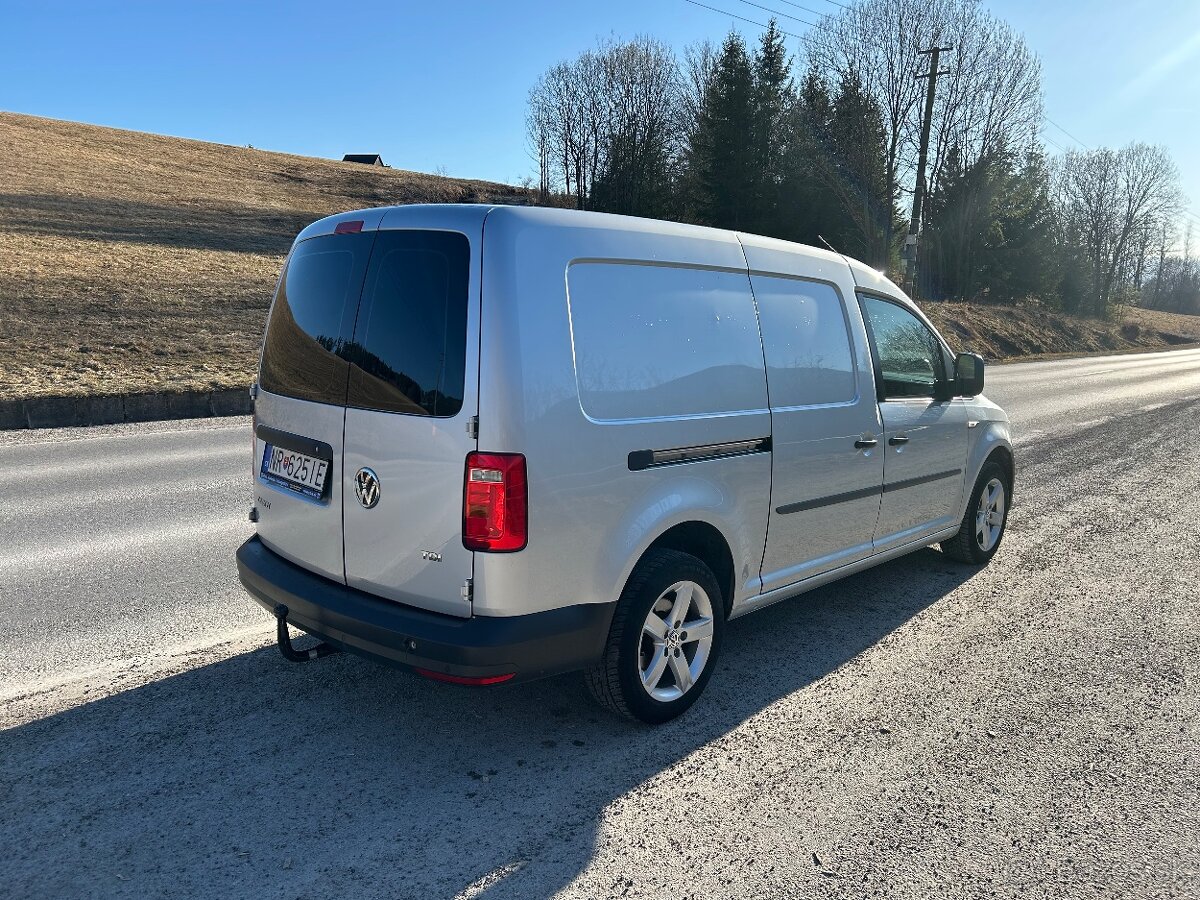 VW CADDY- maxi 1,6 TDi - - 4