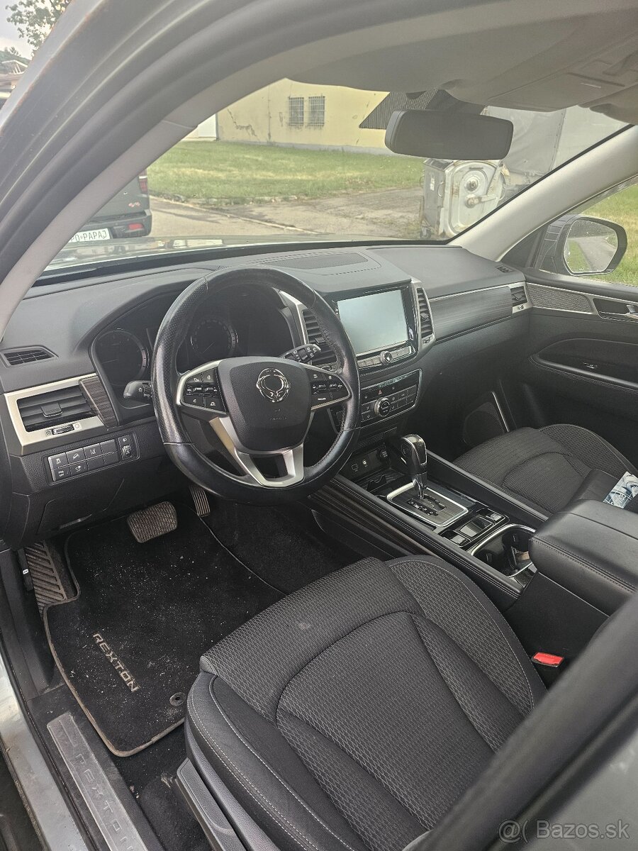 Ssangyong Rexton 2,2xdi - 4