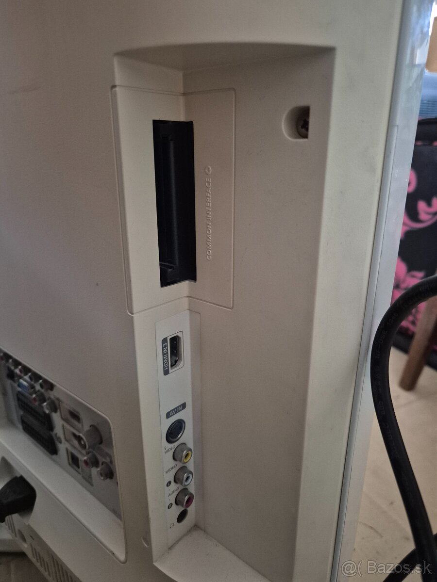 Samsung LE40A455 LED TV - 4