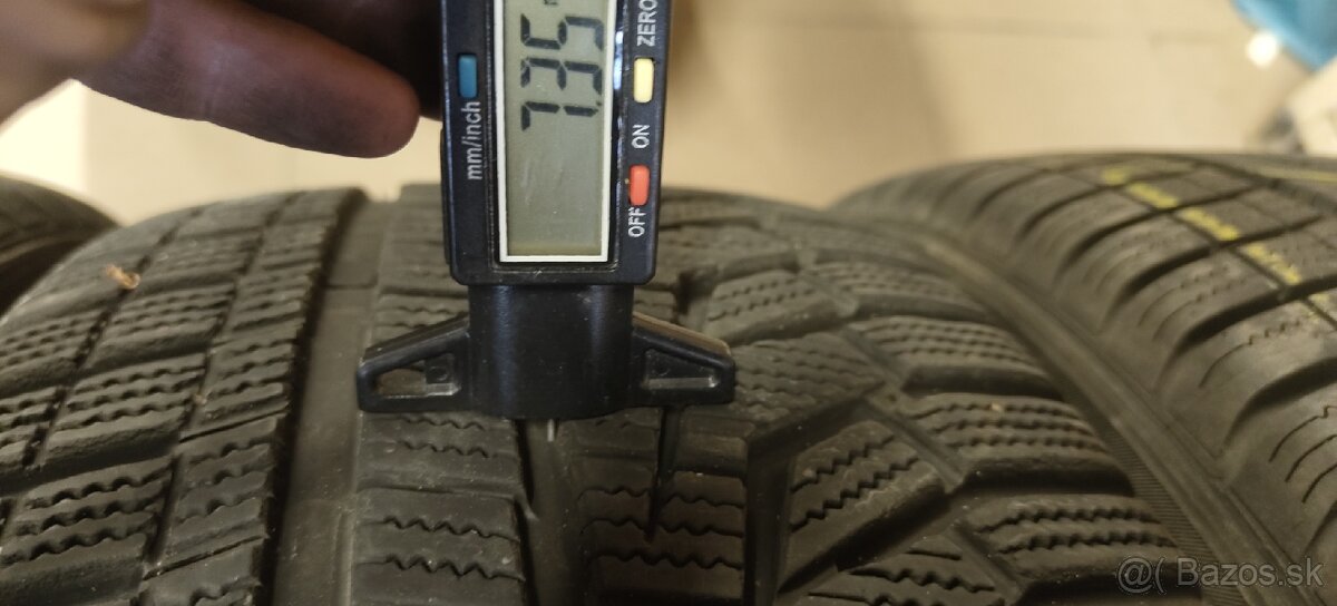 Zimné Hankook Winter icept EVO 2 235/45/18 98V - 4