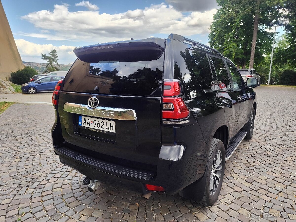Land Cruiser