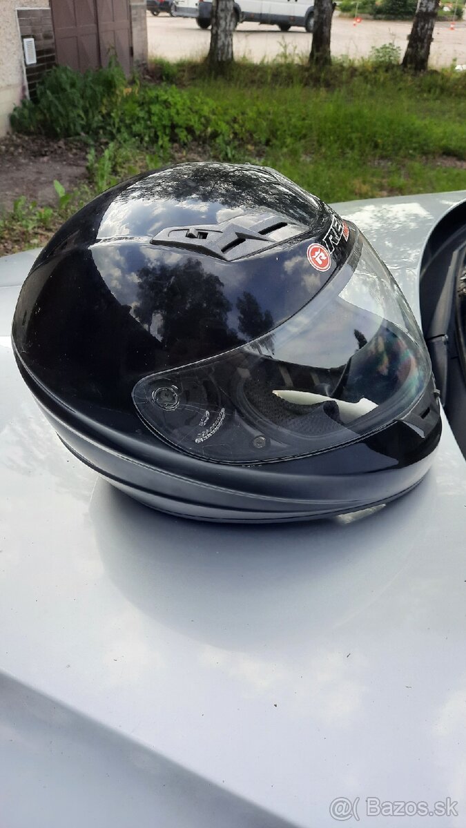 Predám prilbu - 4