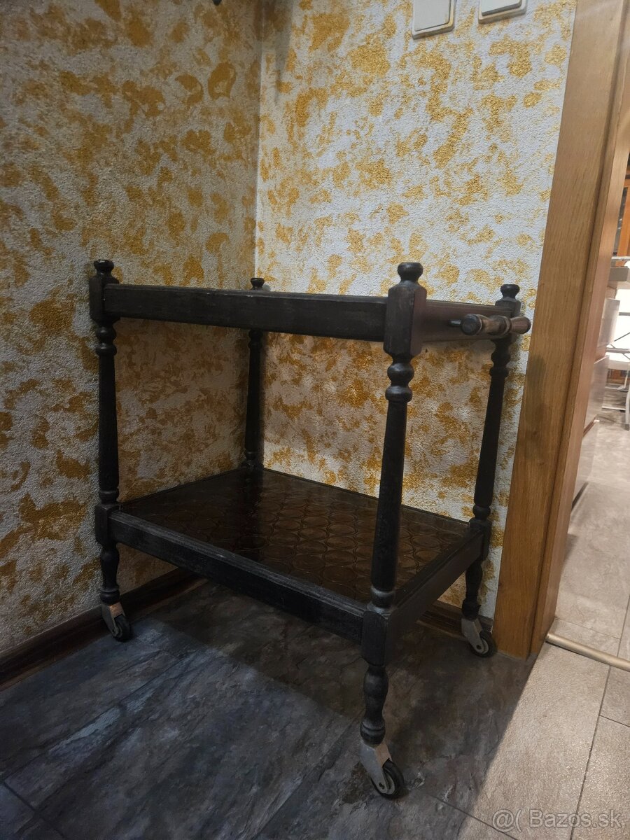 Rustikálny servírovaci stolík - 4