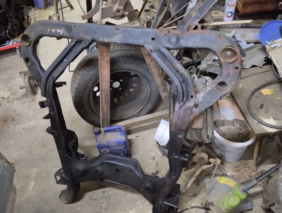 Motorový rám Opel Vectra b - 4