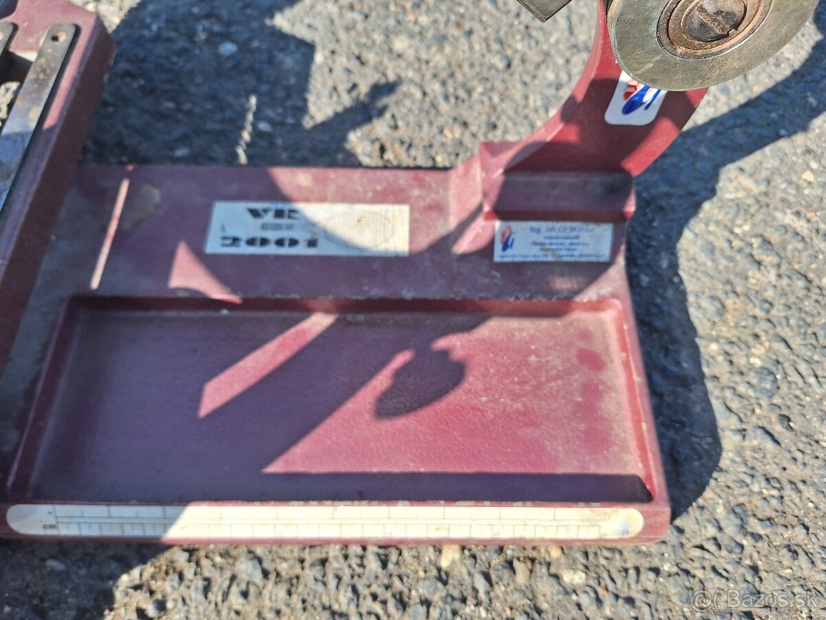 Stroj na tenis 30 - 4