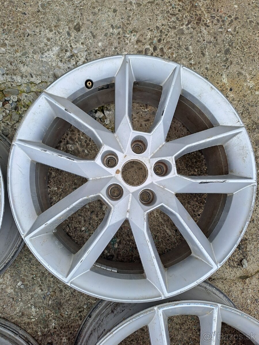 5x112 R18 Škoda Gemini RS - 4