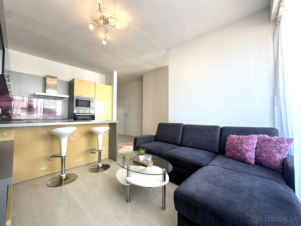 Prenájom zariadeného 1,5‑izbového bytu s parkovaním ihneď vo – foto 4